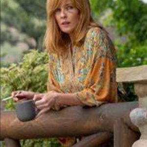 Beth Dutton robe /cardigan as seen on Yellowstone